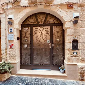 10 La Ruelle Valletta